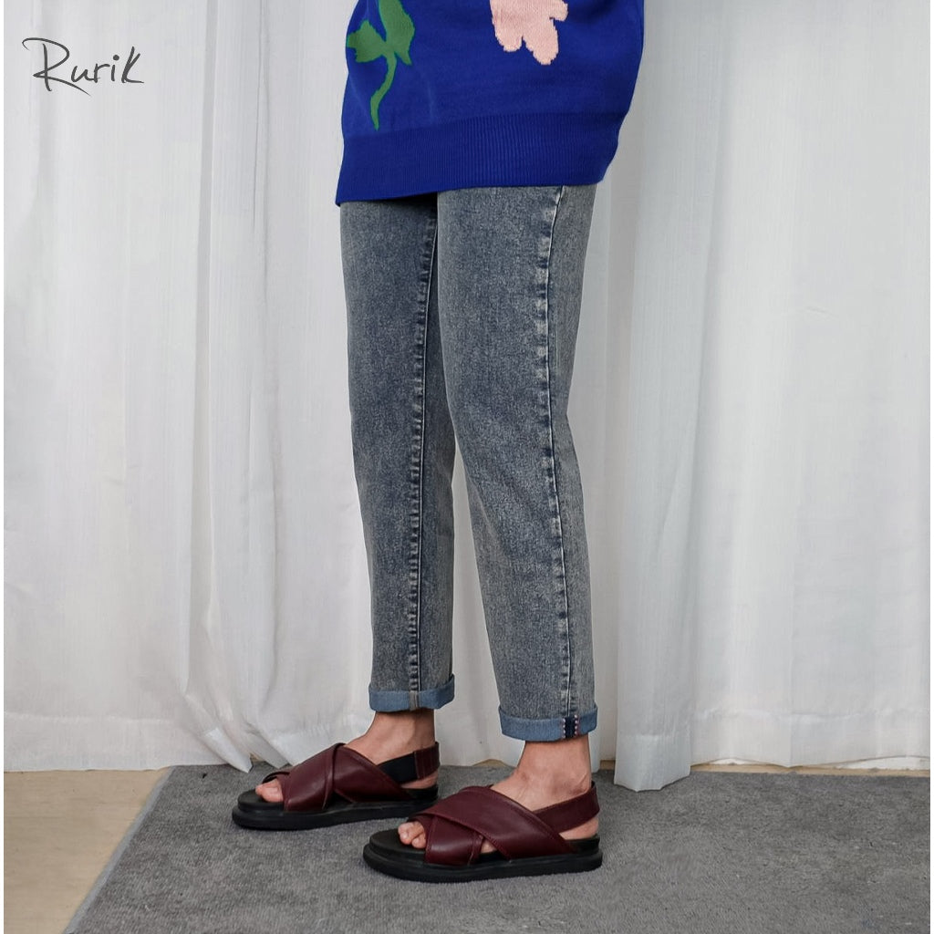 Mom Jeans