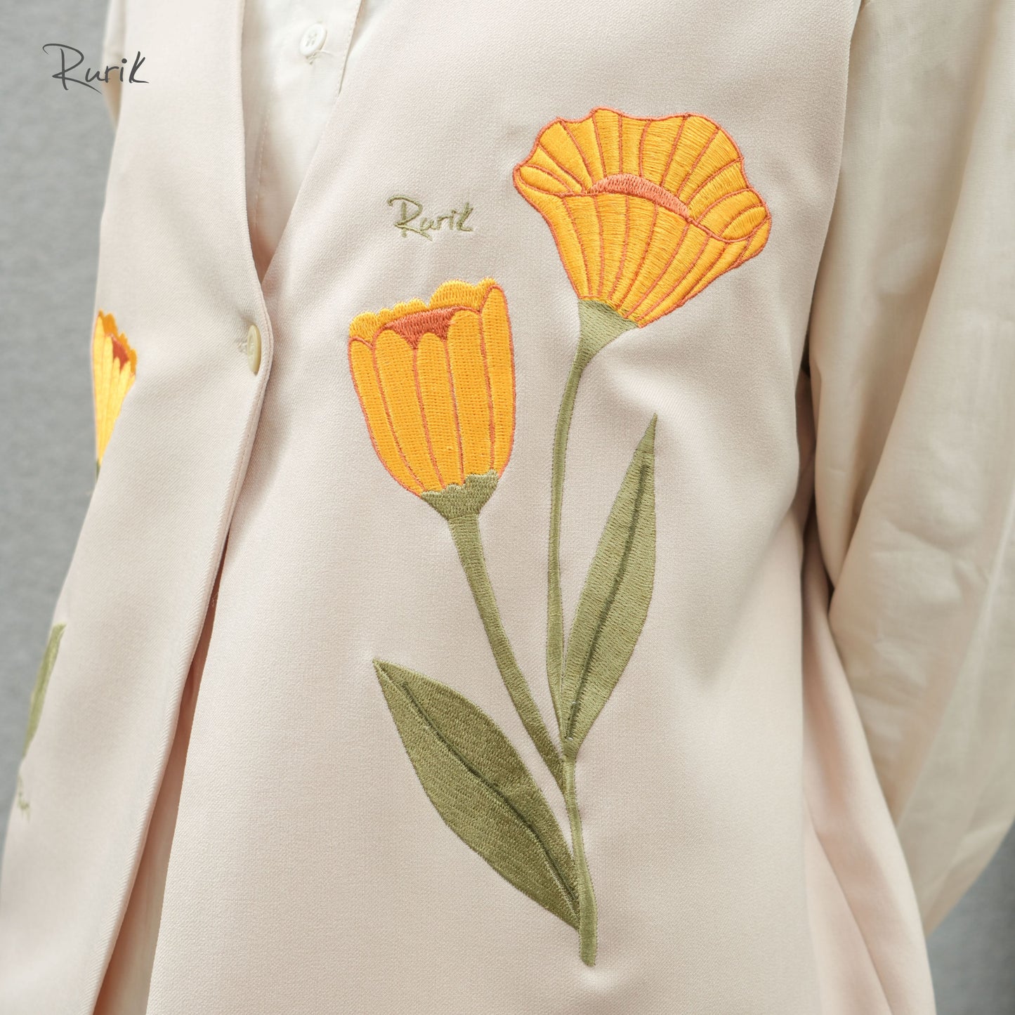 Amerta Embroidery Shirt