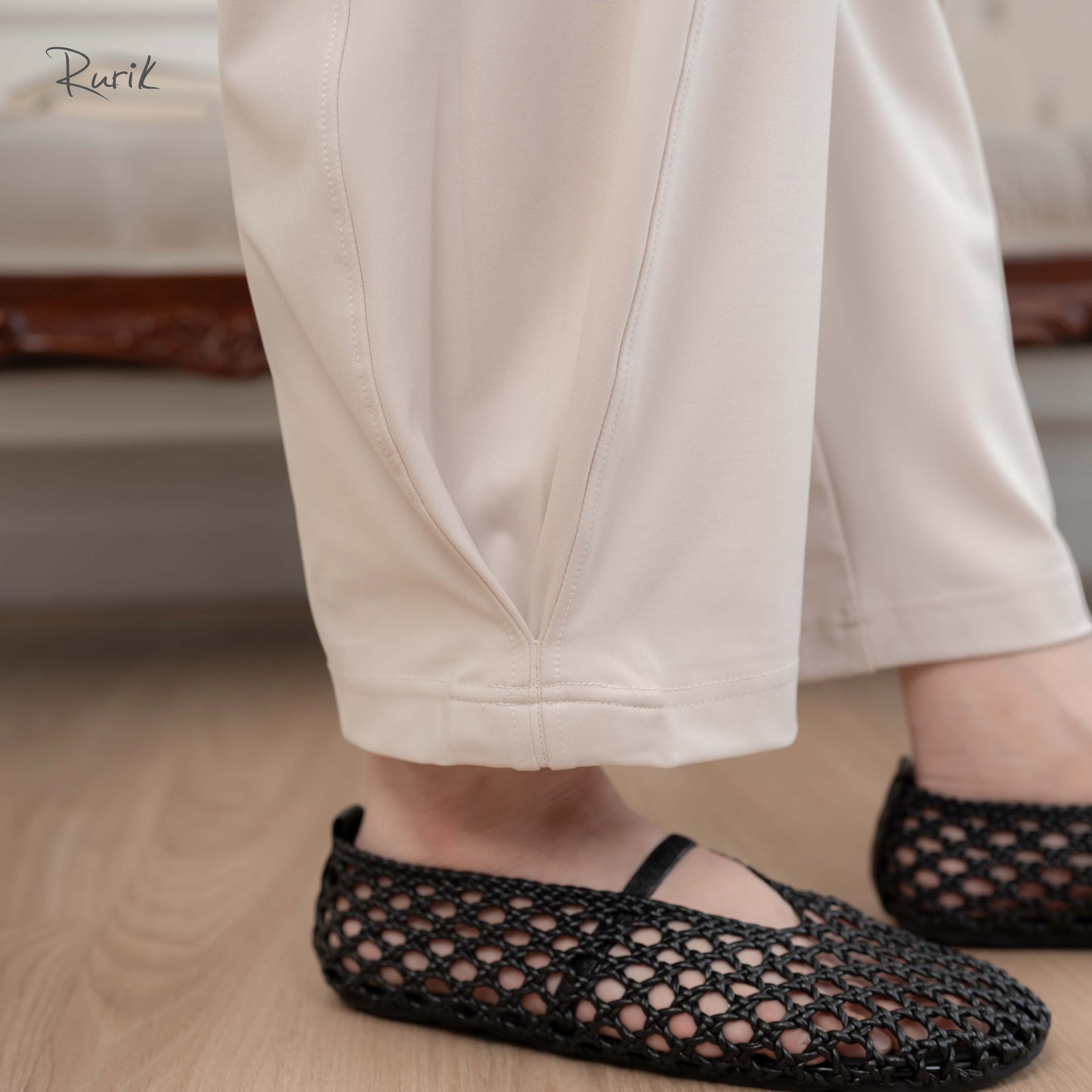 Davila Pants