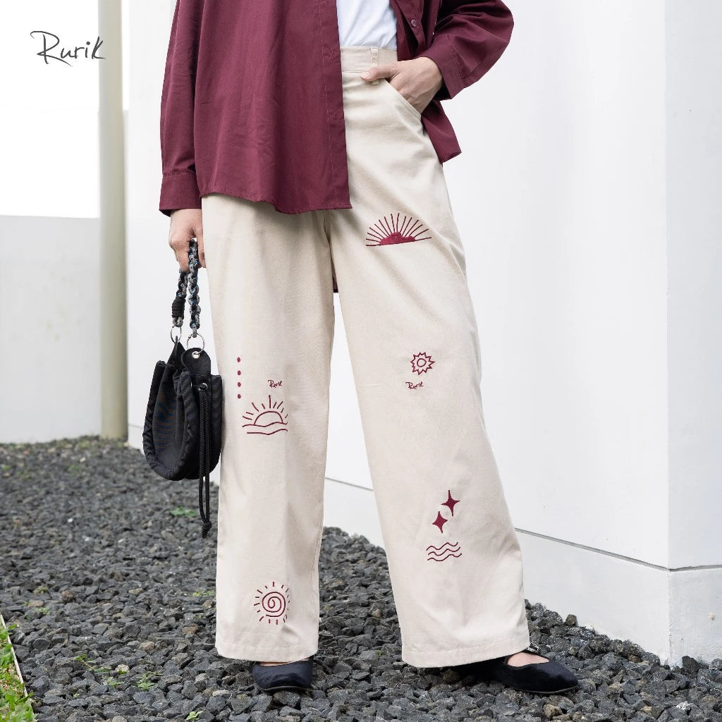 Hinara Embroidery Pants