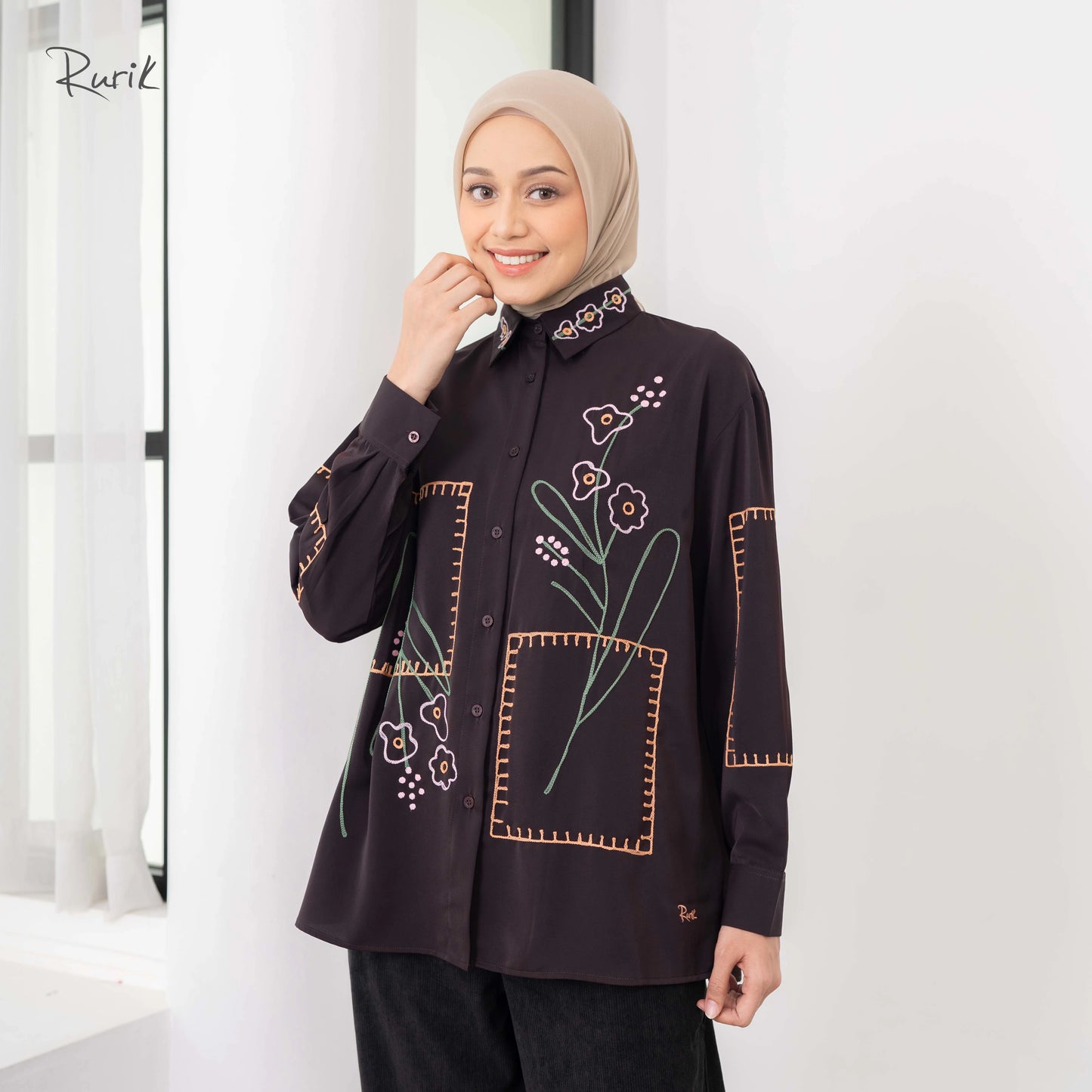 Nebian Embroidery Shirt