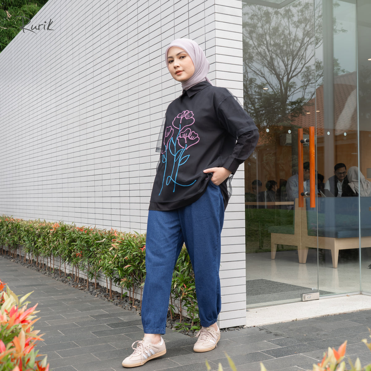 Sasy Embroidery Shirt