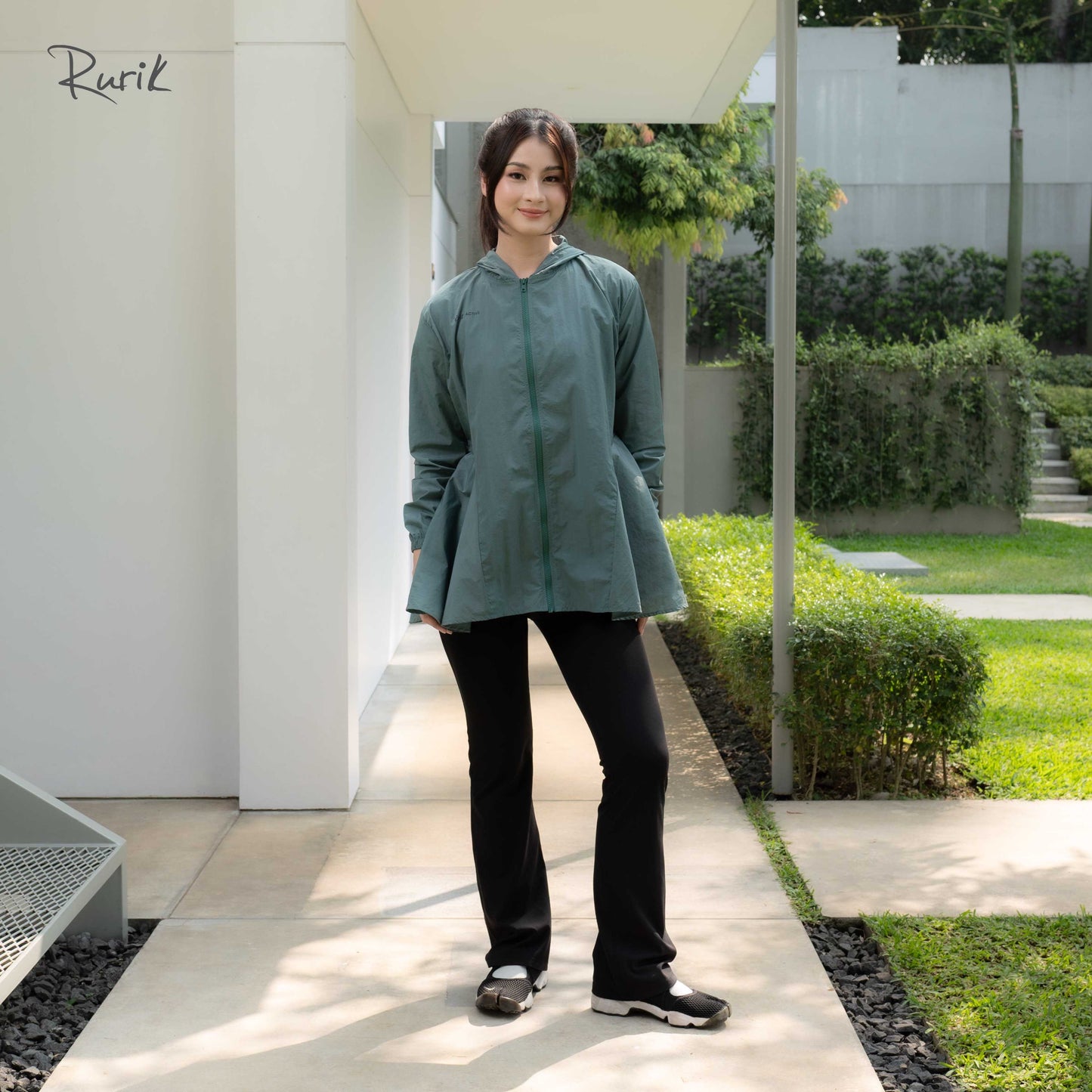 Nuvia Jacket