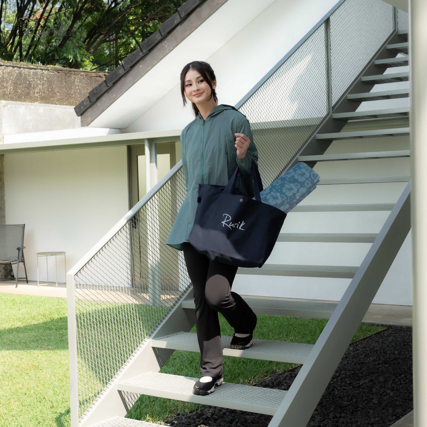 Nuvia Jacket