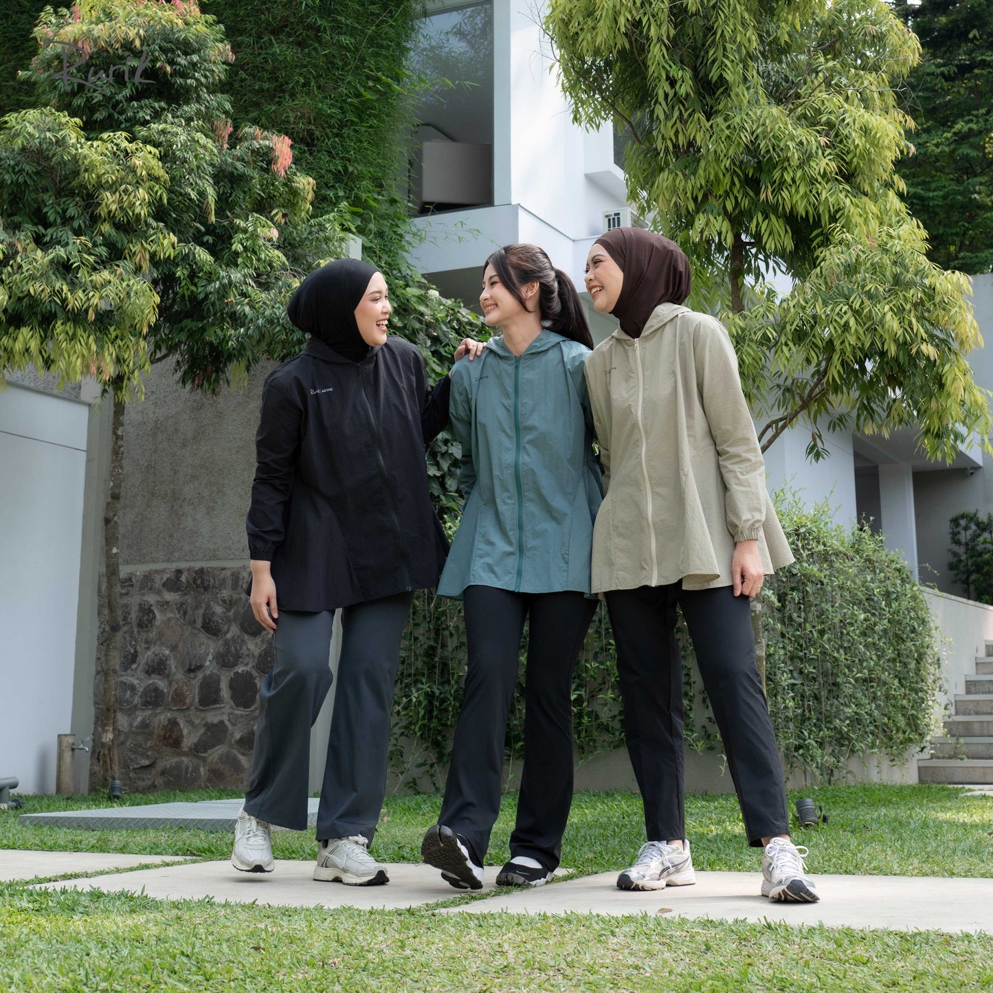 Nuvia Jacket