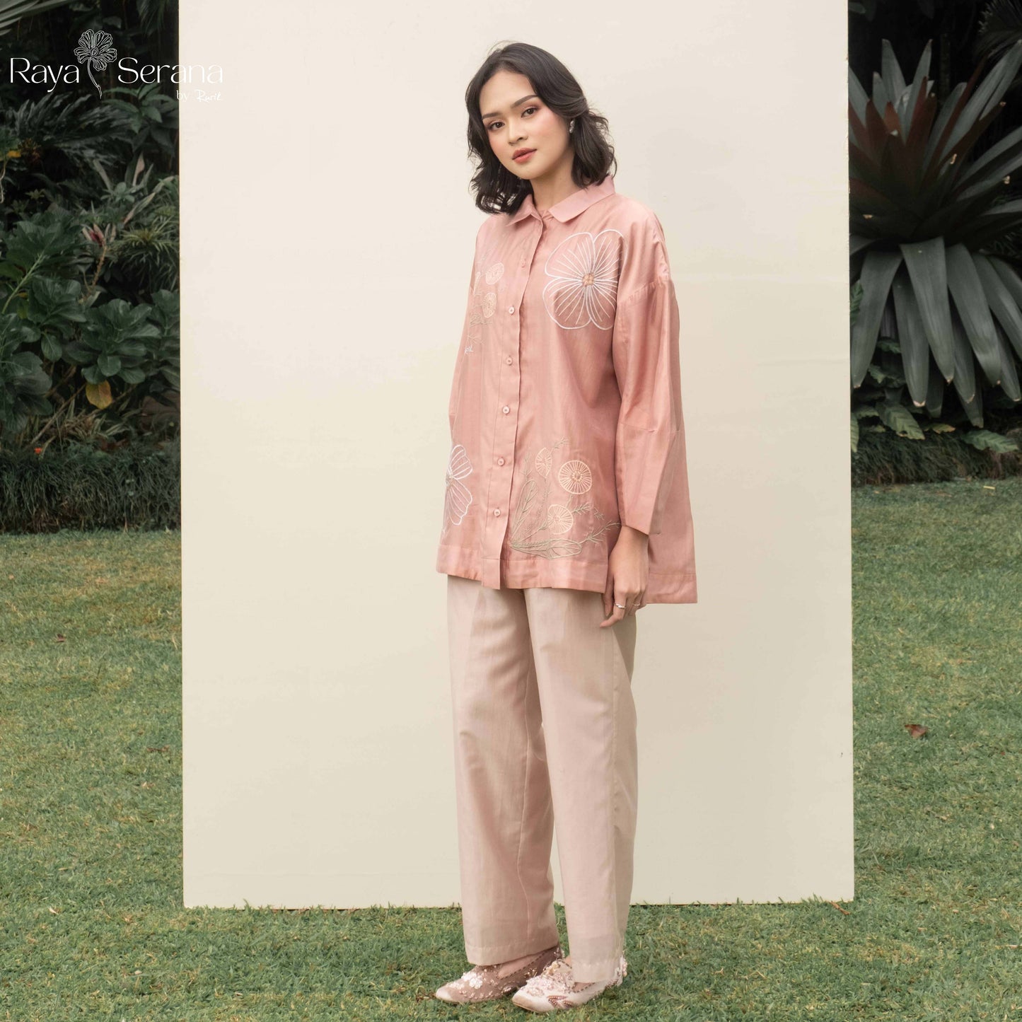 Velda Embroidery Shirt