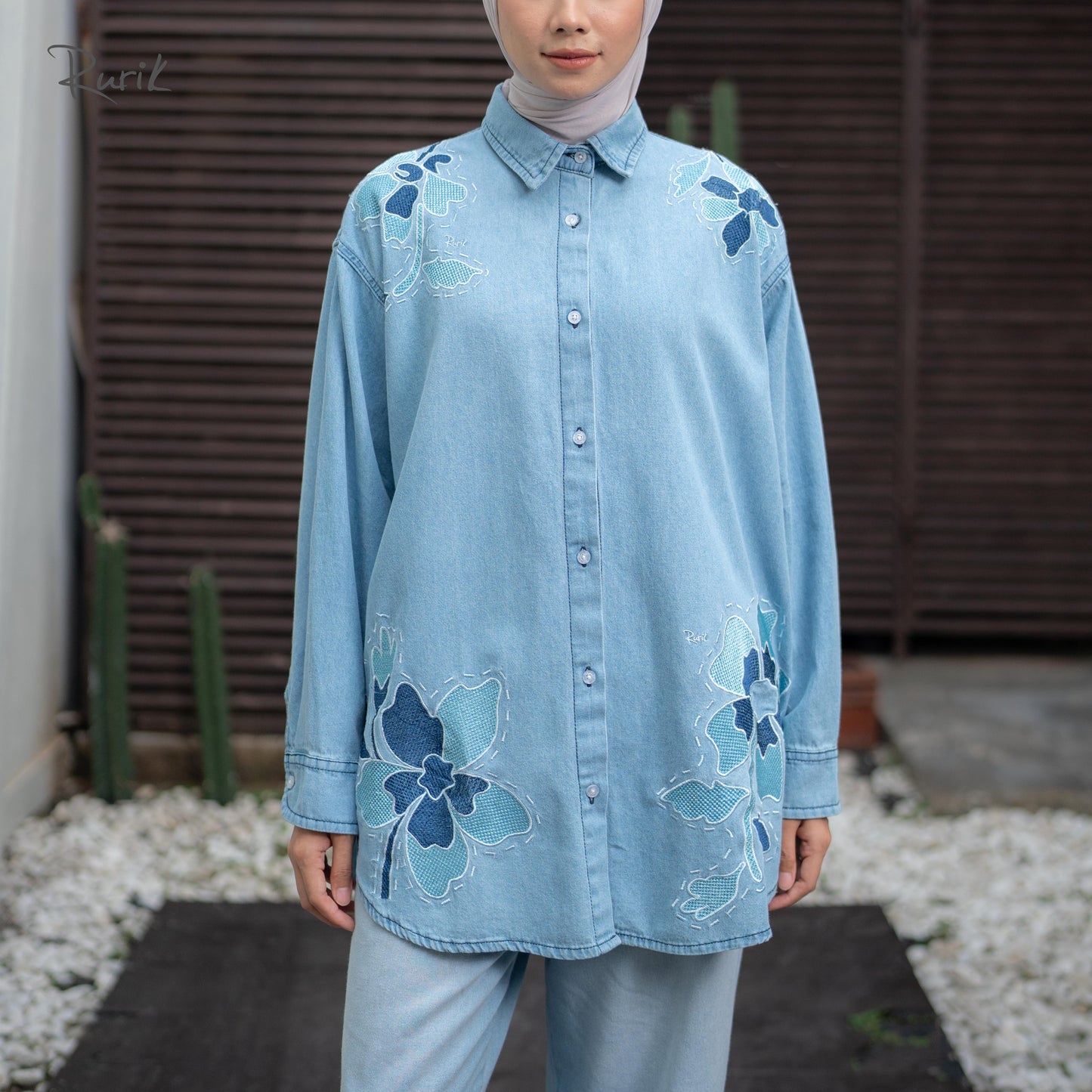 Degavi Embroidery Shirt