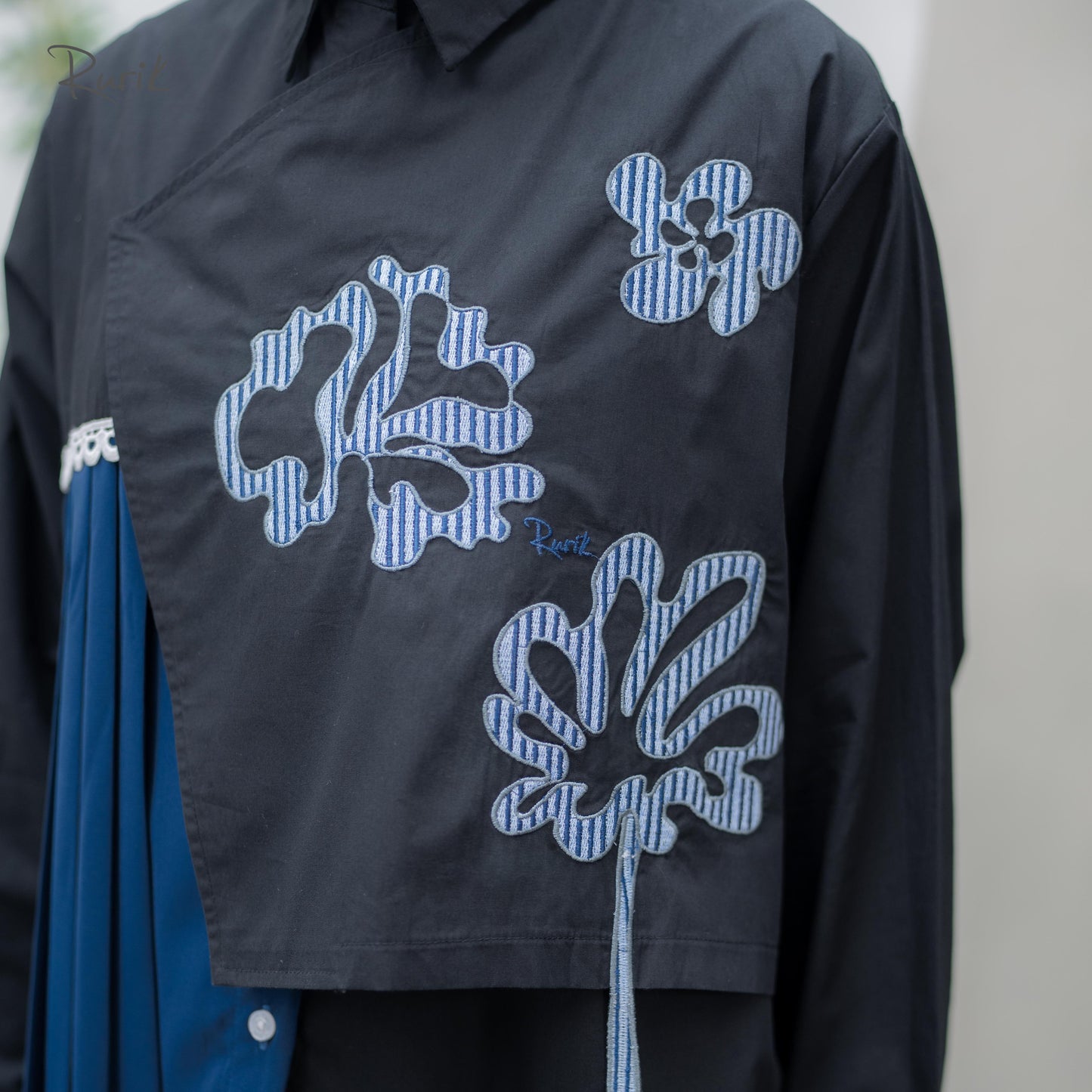 Carleens Embroidery Shirt