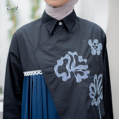 Carleens Embroidery Shirt