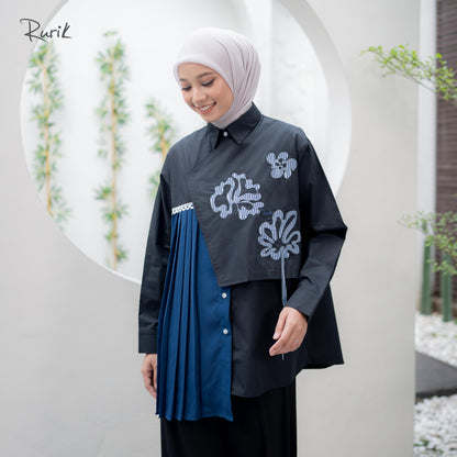 Carleens Embroidery Shirt