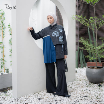 Carleens Embroidery Shirt
