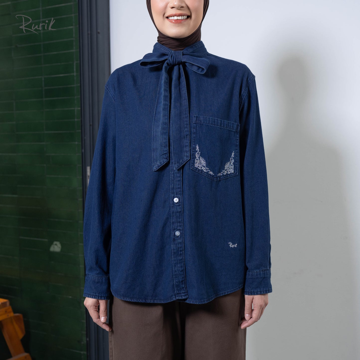 Lyon Embroidery Shirt