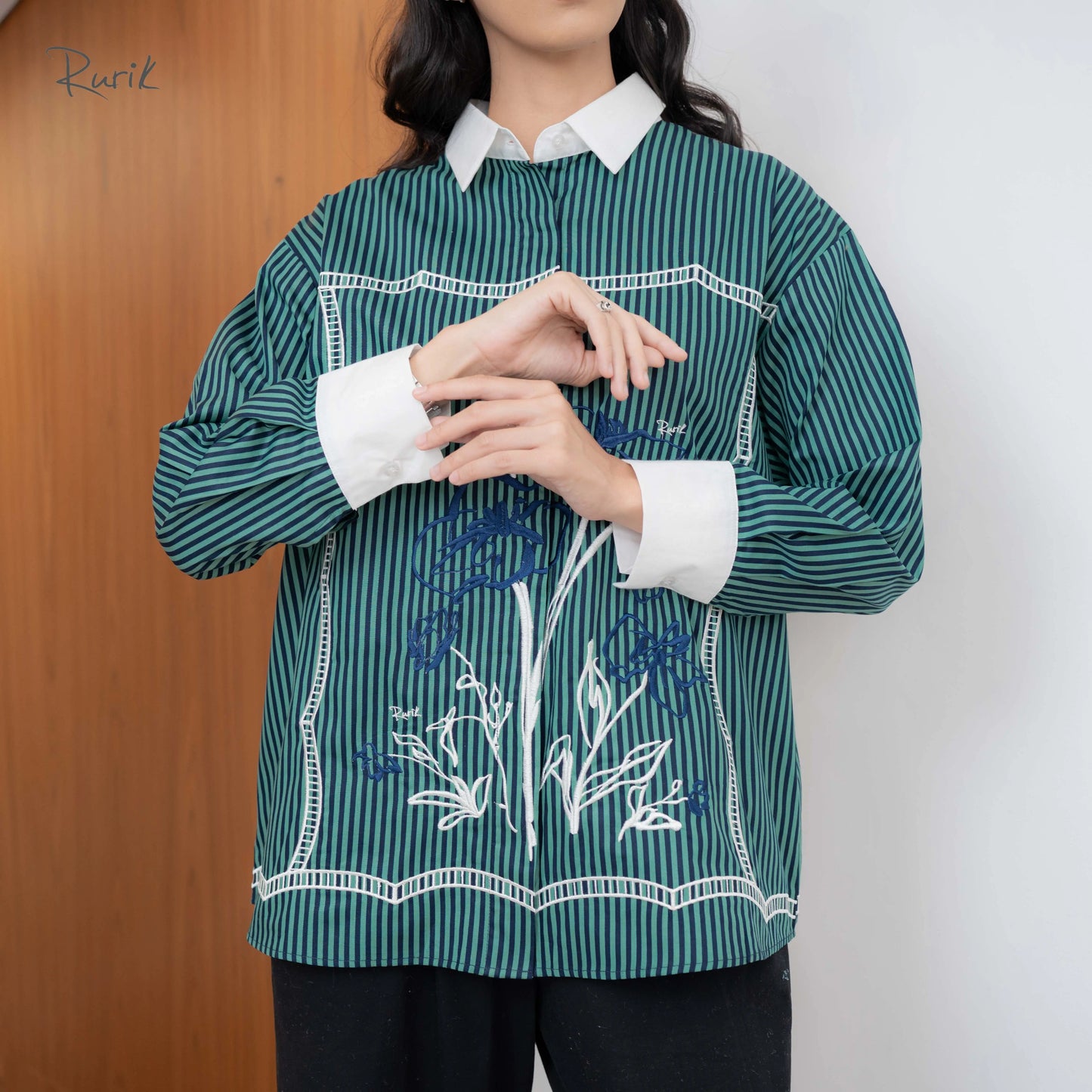 Veloria Embroidery Shirt