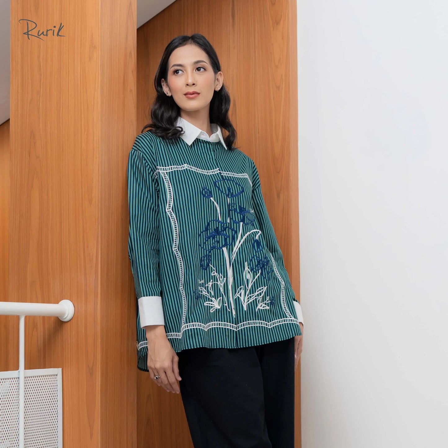 Veloria Embroidery Shirt