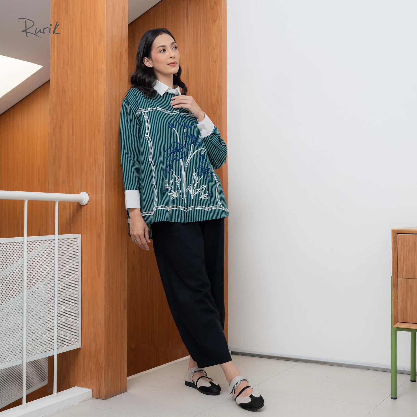 Veloria Embroidery Shirt