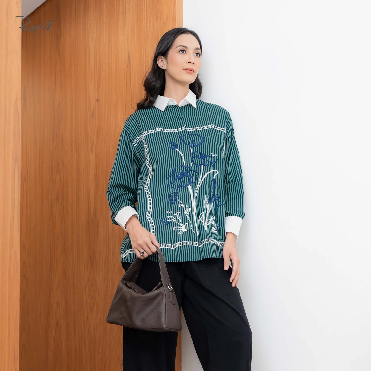 Veloria Embroidery Shirt