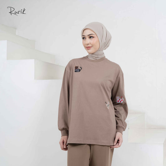 Long-sleeved Embroidery Shirt