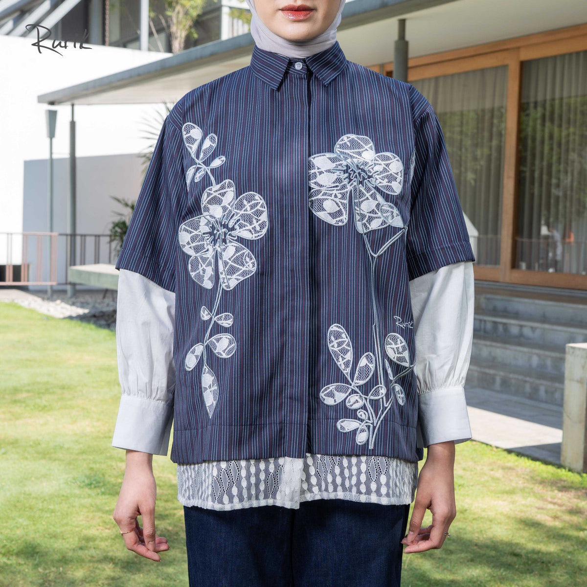 Saniva Embroidery Shirt