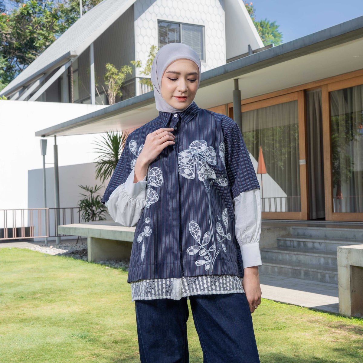 Saniva Embroidery Shirt