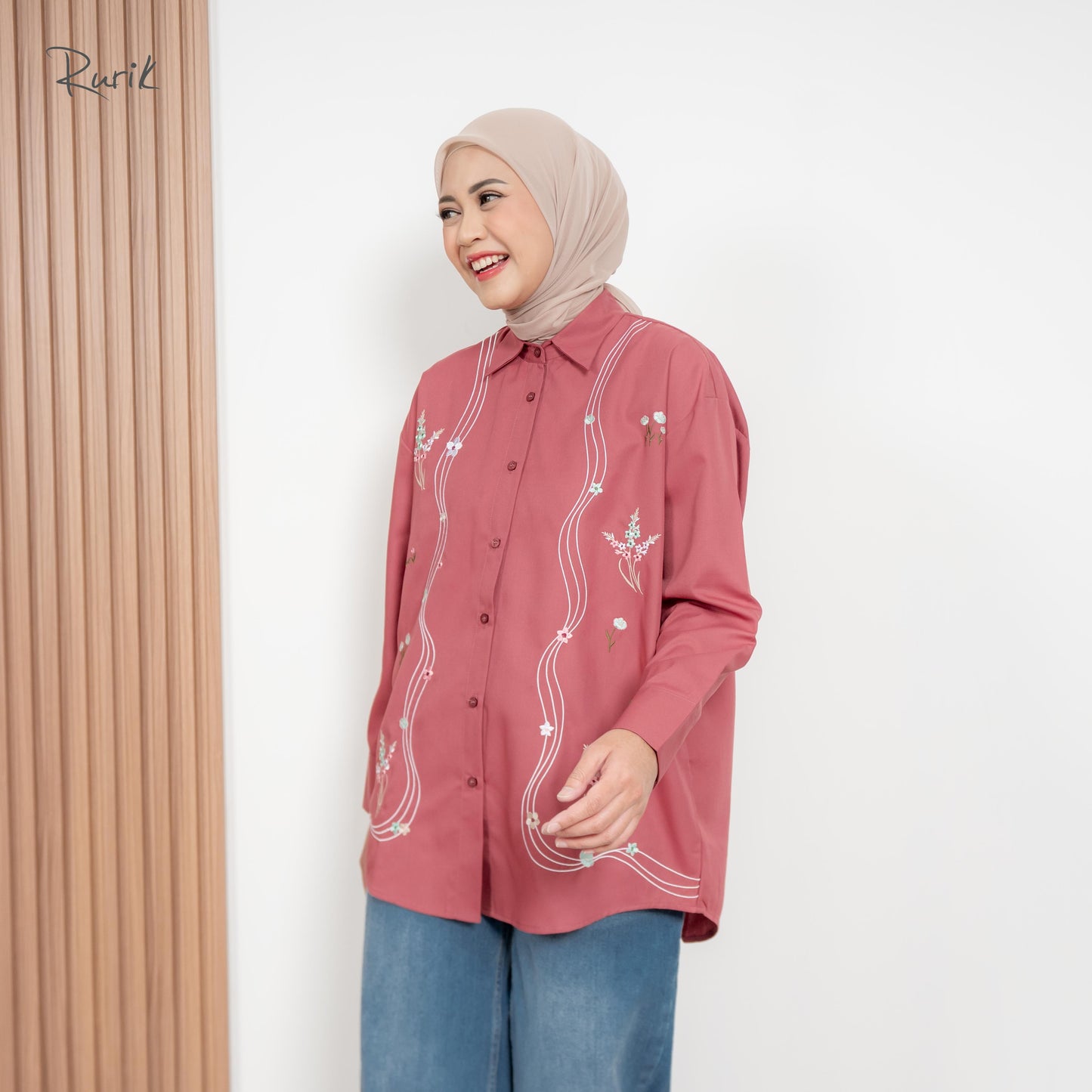 Fabia Embroidery Shirt