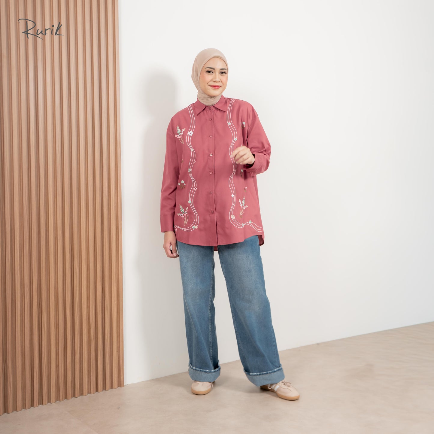 Fabia Embroidery Shirt