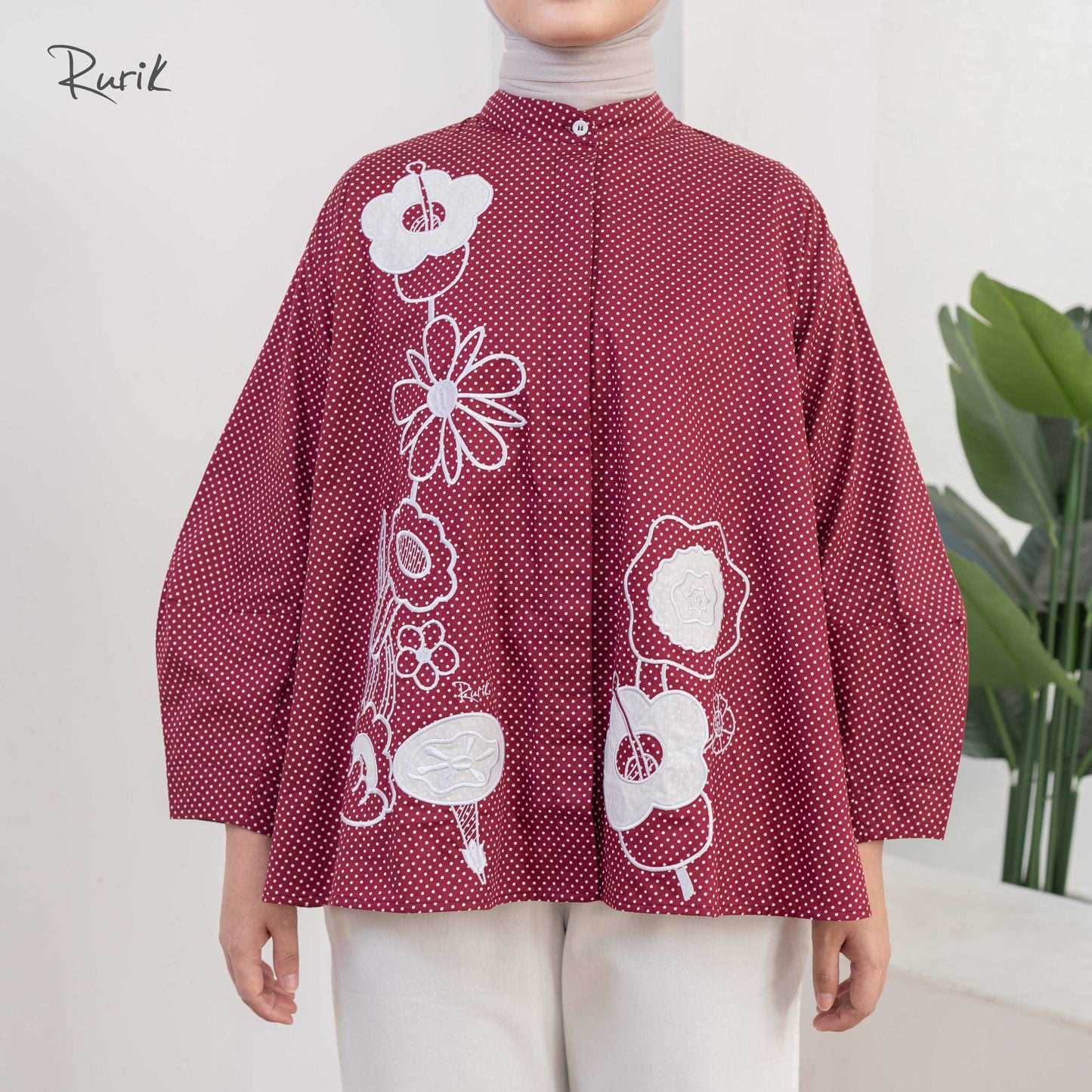 Biela Embroidery Shirt