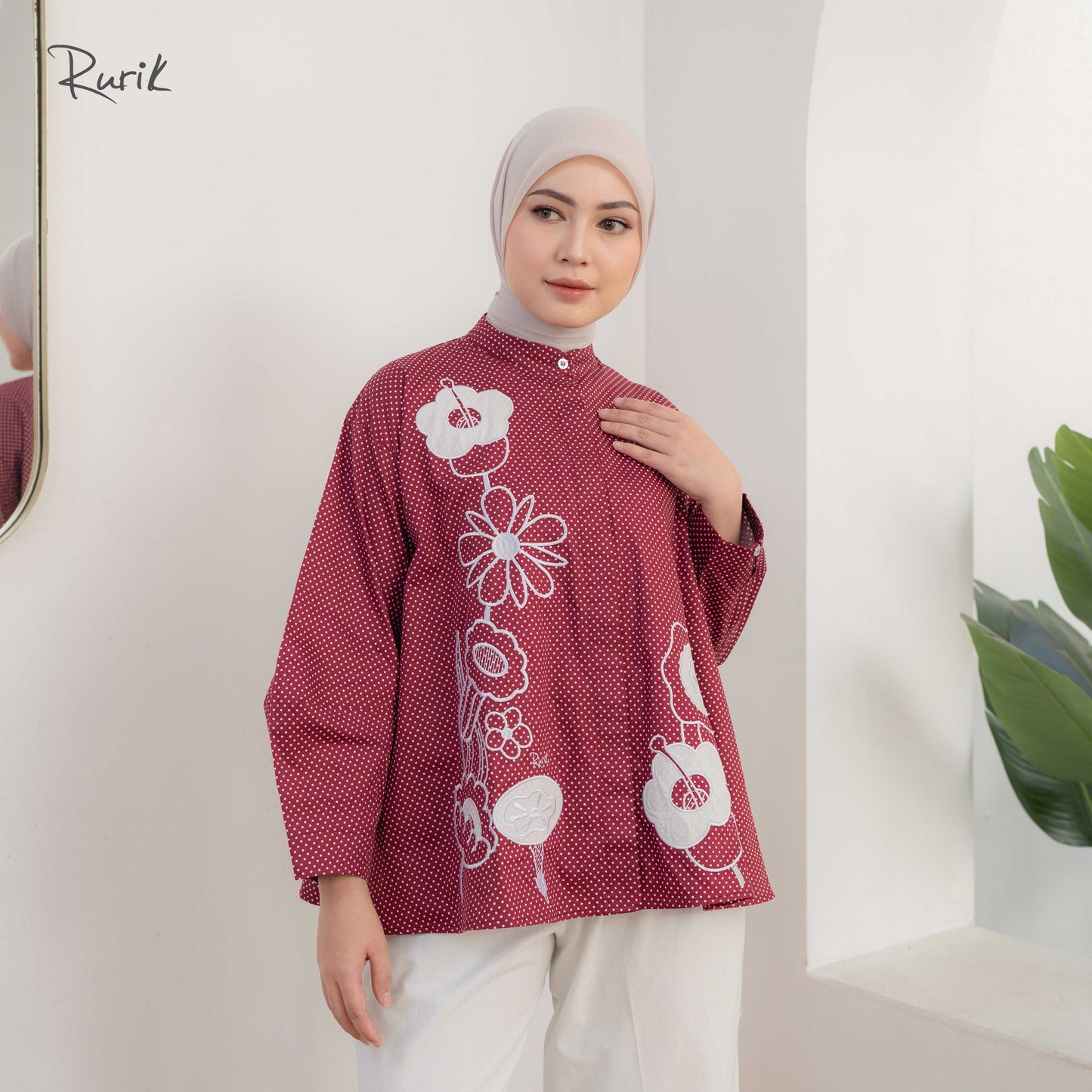 Biela Embroidery Shirt