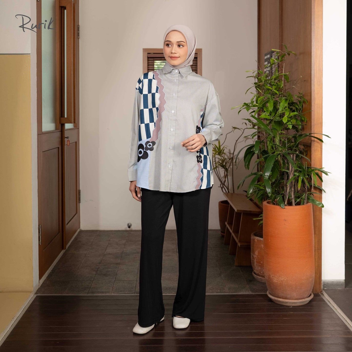 Keyra Embroidery Shirt