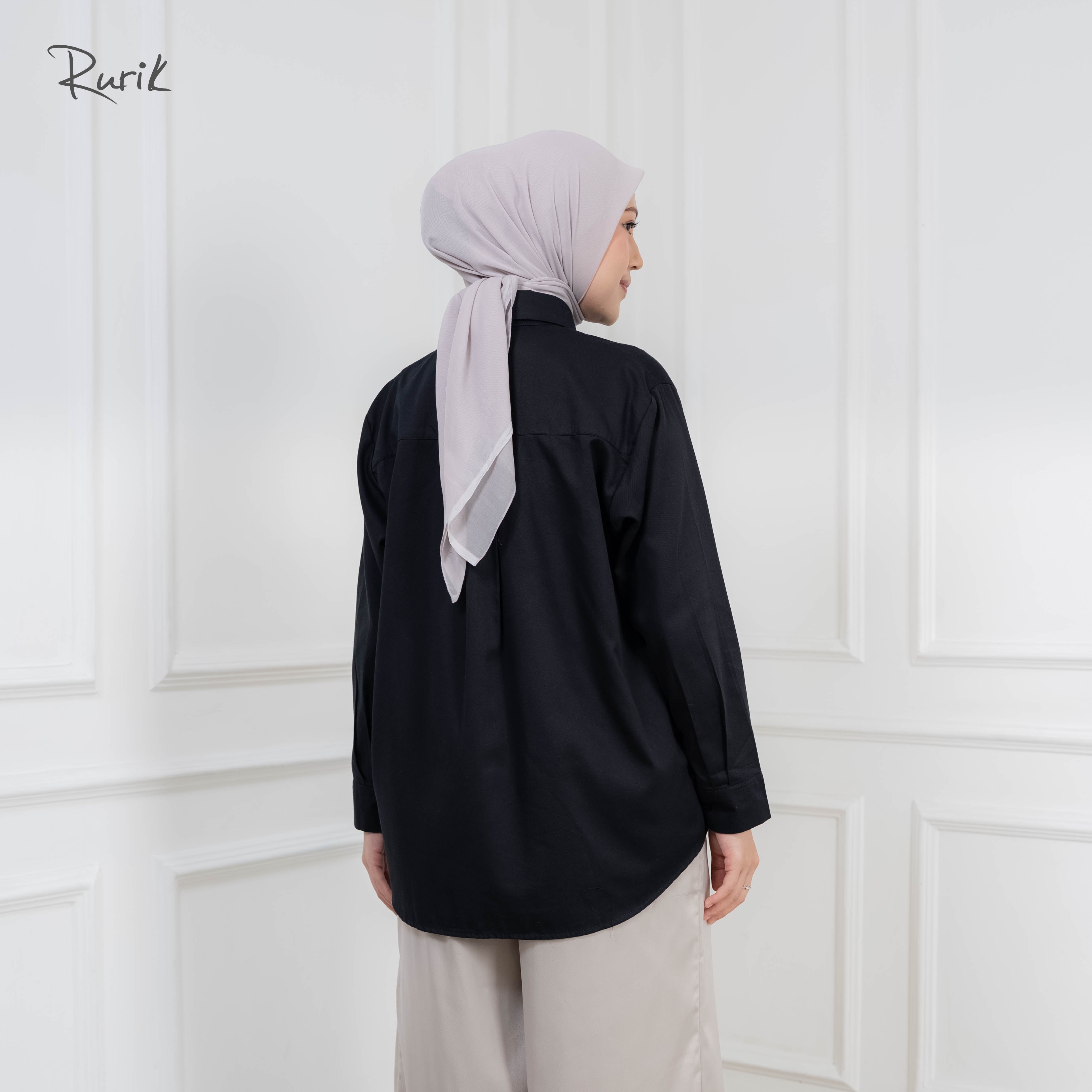 Zeyna Embroidery Shirt