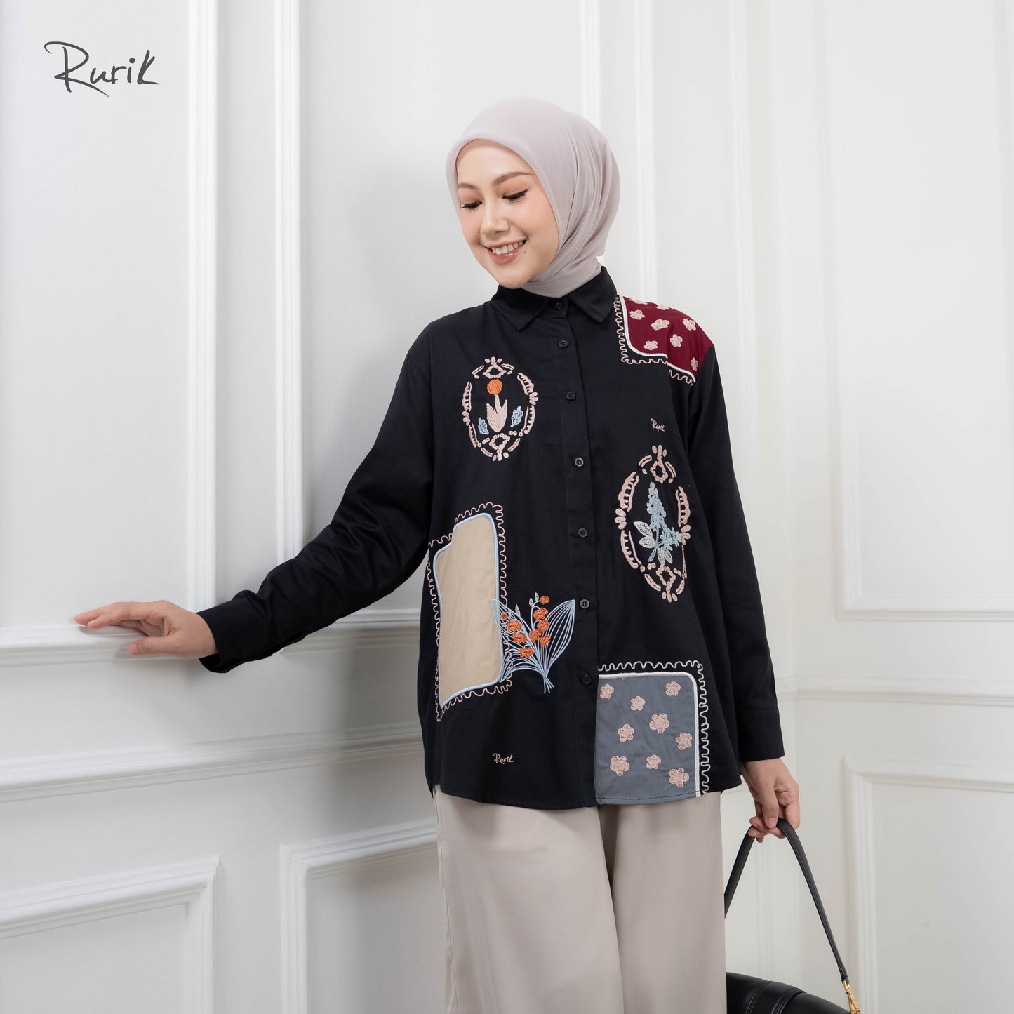 Zeyna Embroidery Shirt