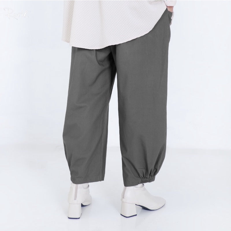 カミールパンツ
