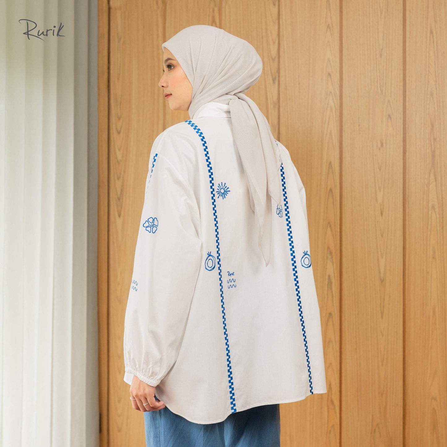 Stelia Embroidery Shirt