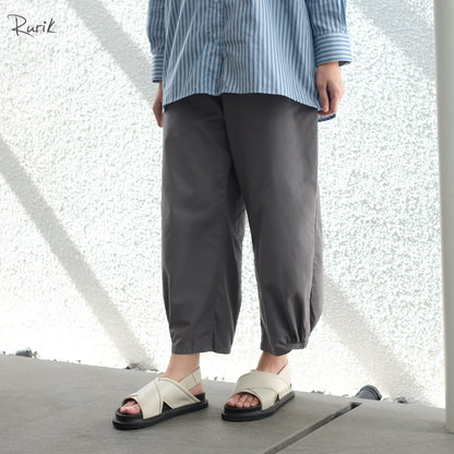 カミールパンツ